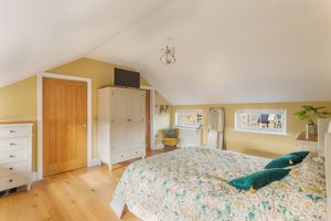 Photo 11- click for photo gallery